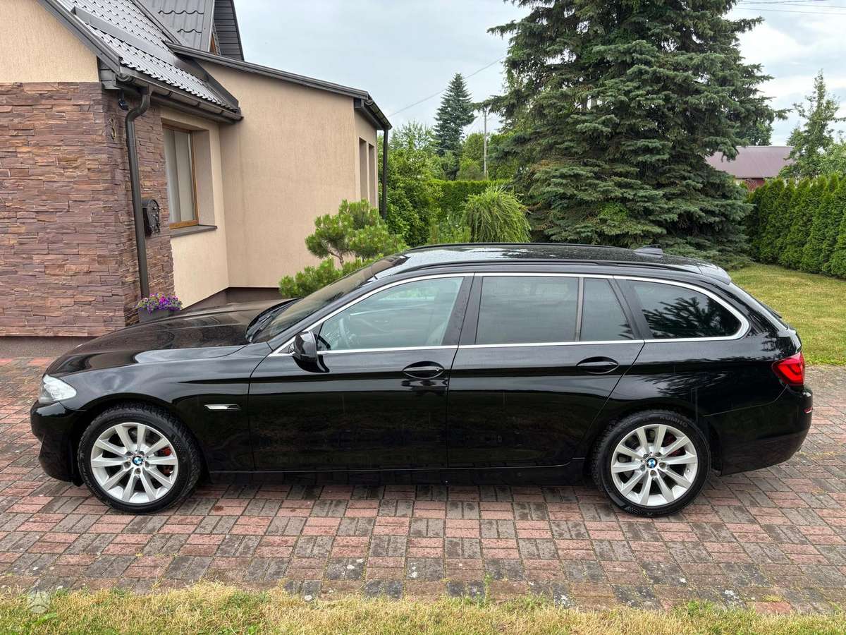 BMW 520, 2.0 l., wagon