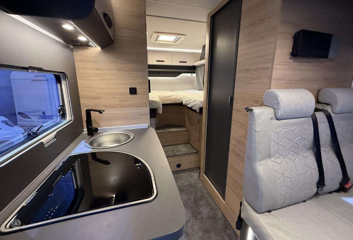 Knaus L!VE WAVE 650 MEG BLACK SELECT, campers