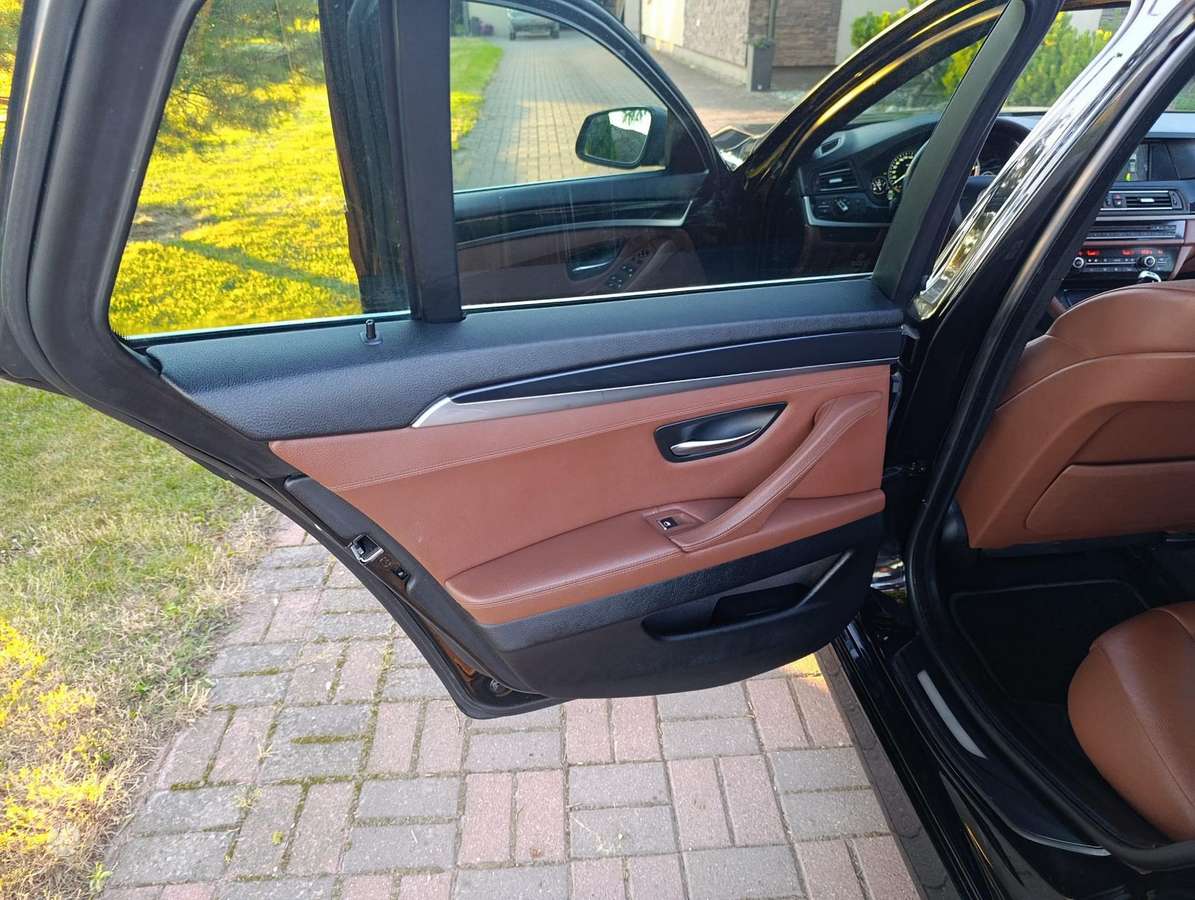 BMW 520, 2.0 l., universalas