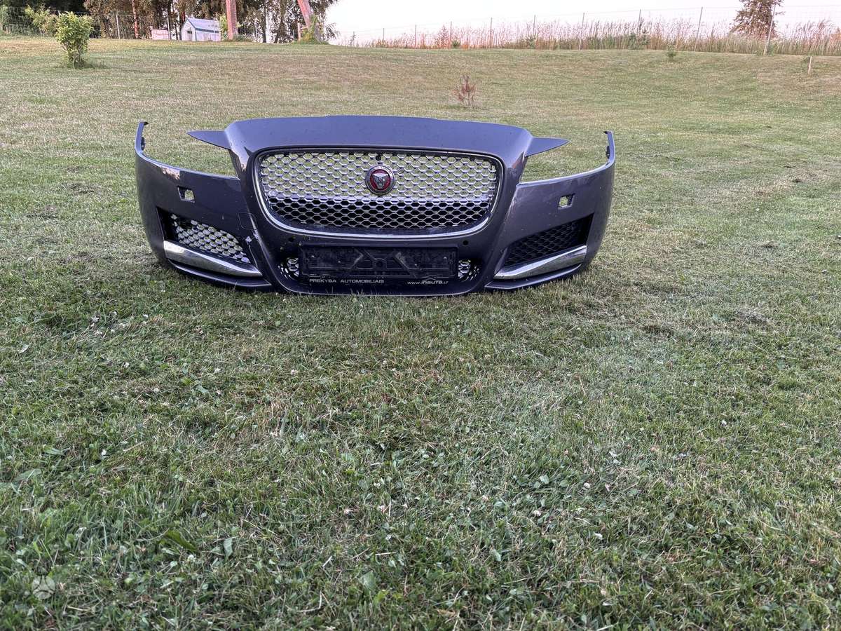Jaguar XF body parts