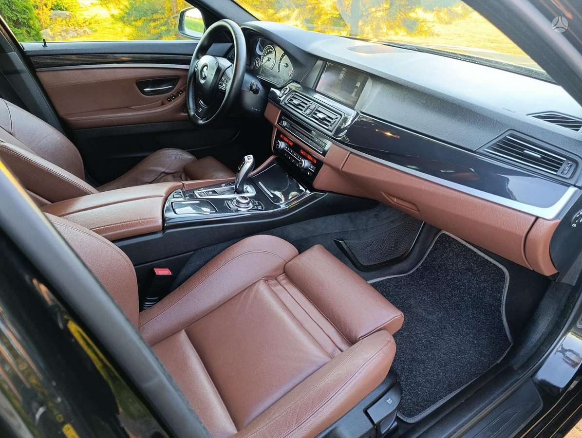 BMW 520, 2.0 l., wagon
