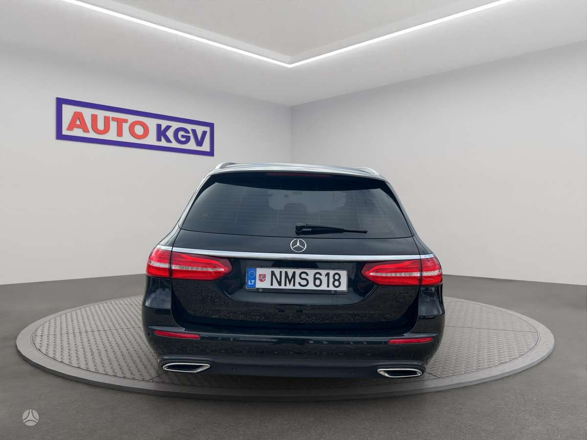 Mercedes-Benz E200, 2.0 l., Универсал