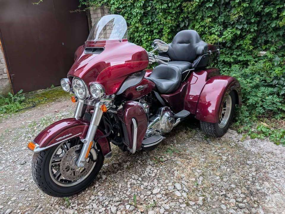 Harley-Davidson Tri Glide Ultra Classic 1690cc, trikes