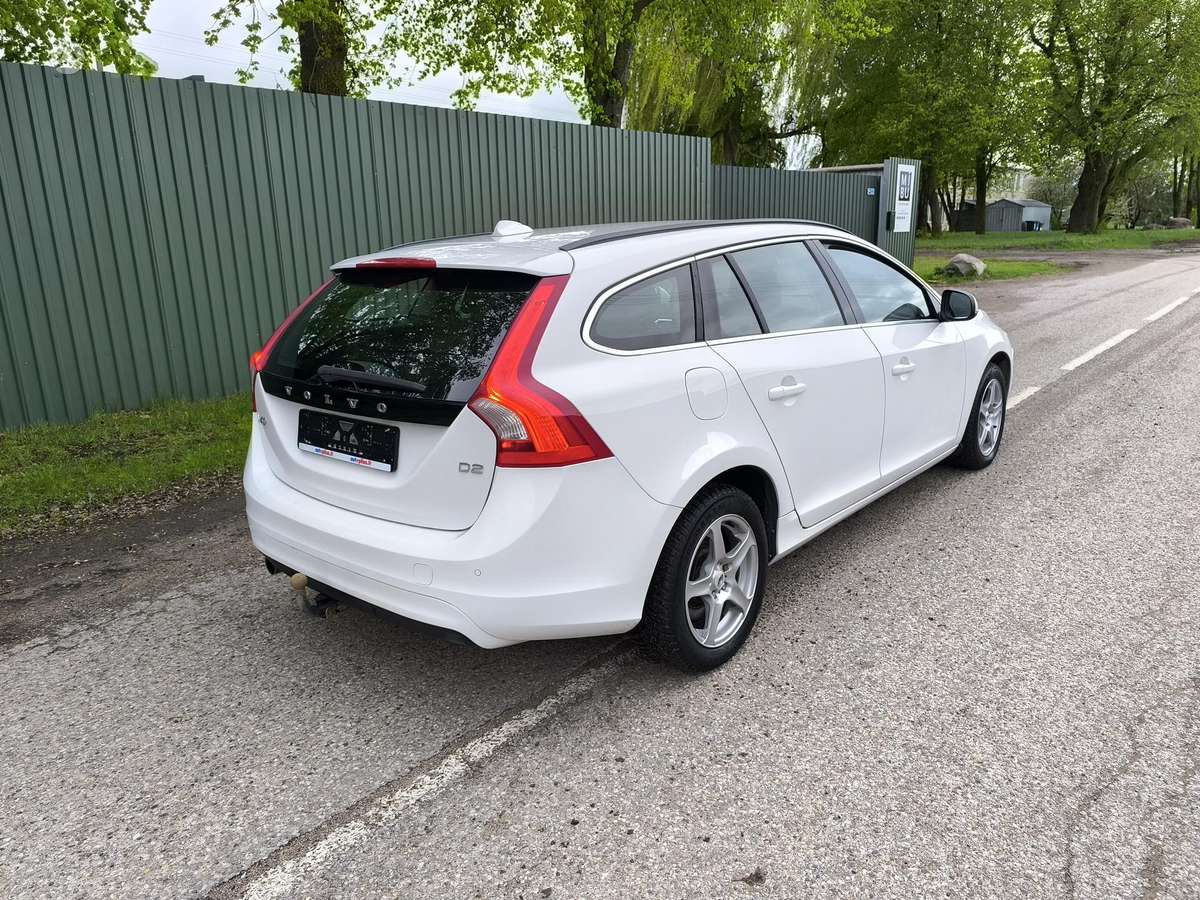 Volvo V60, 1.6 l., Универсал