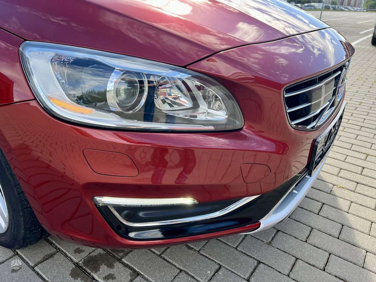 Volvo V60, 2.4 l., Универсал