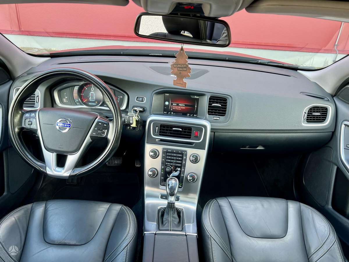 Volvo V60, 2.4 l., Универсал