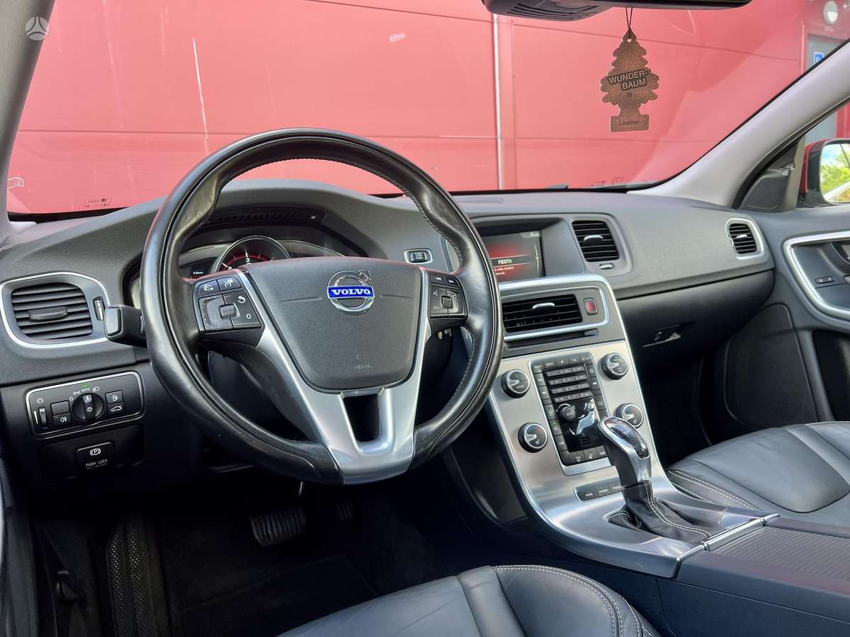 Volvo V60, 2.4 l., Универсал