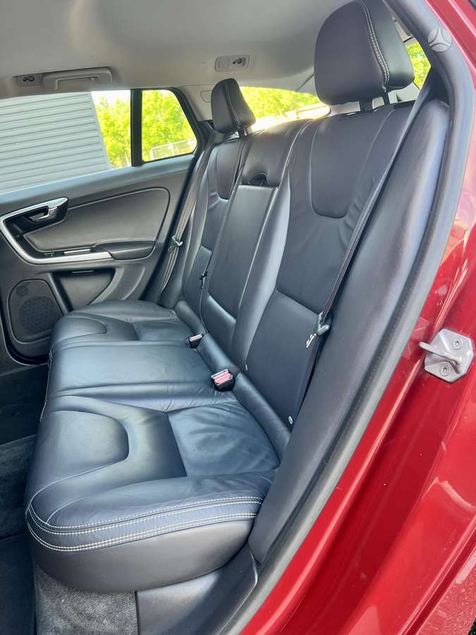Volvo V60, 2.4 l., Универсал