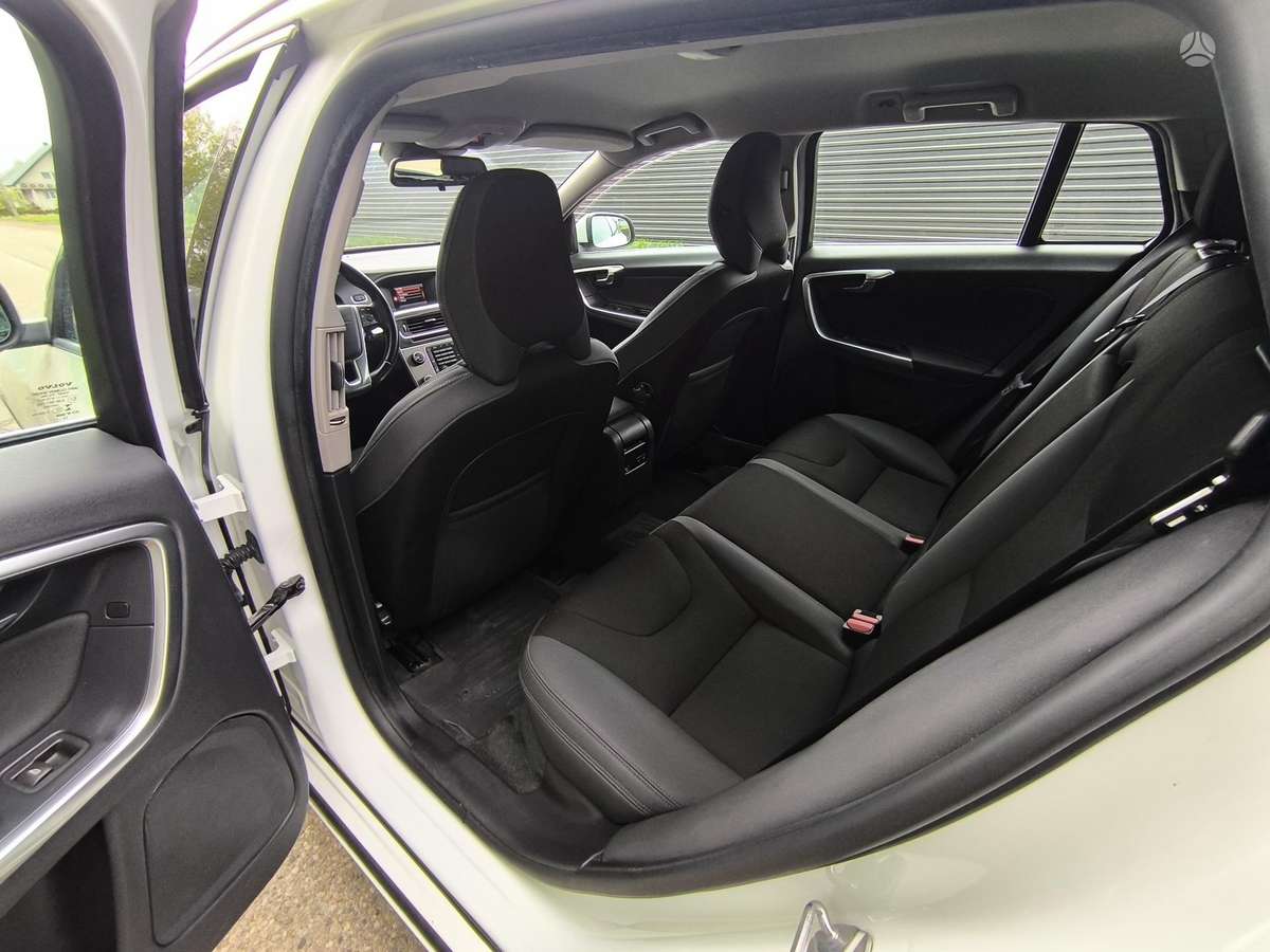 Volvo V60, 1.6 l., Универсал