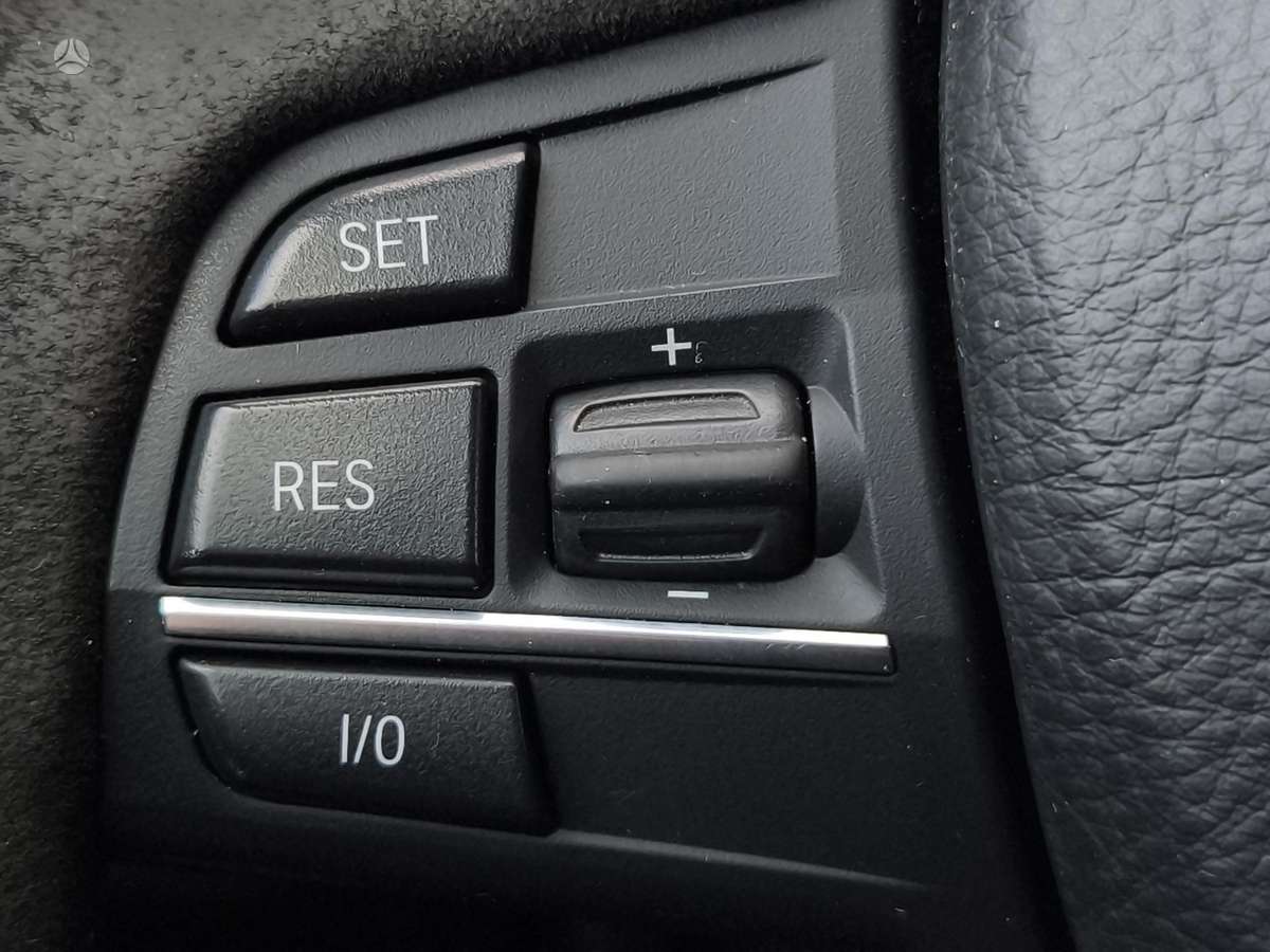 BMW 530, 3.0 l., hatchback