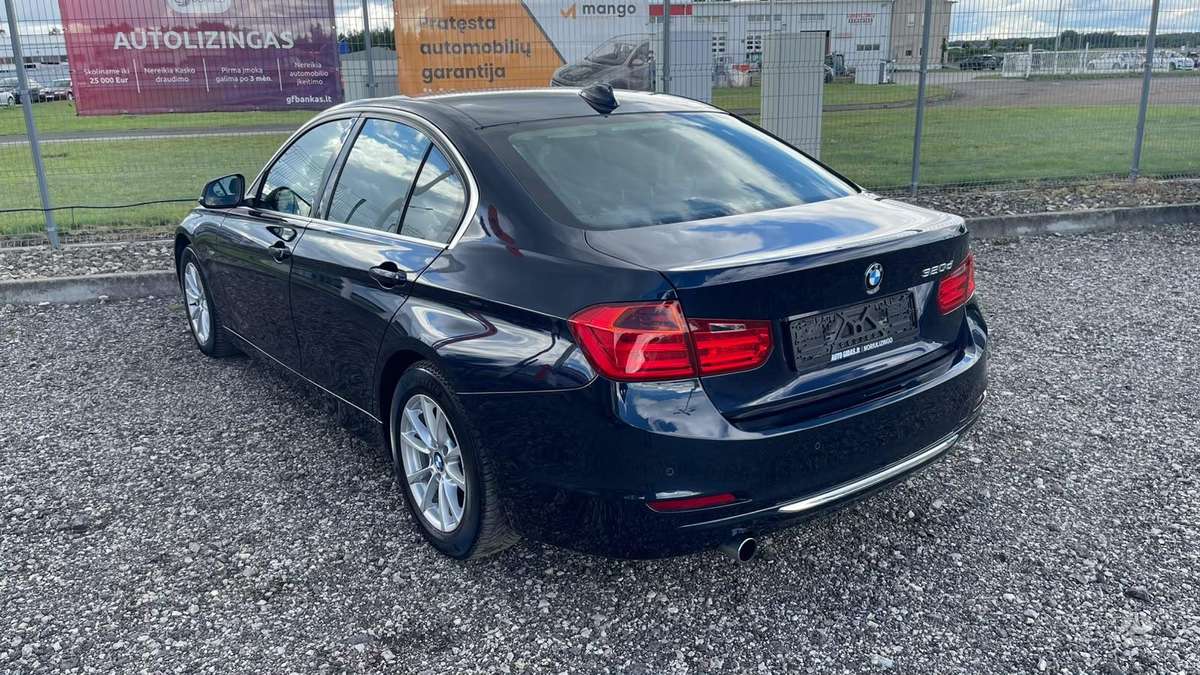 BMW 320, 2.0 l., Седан