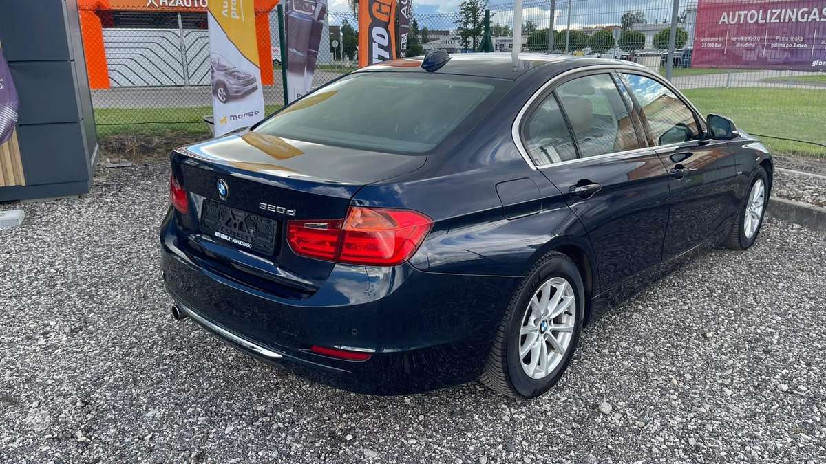 BMW 320, 2.0 l., Седан