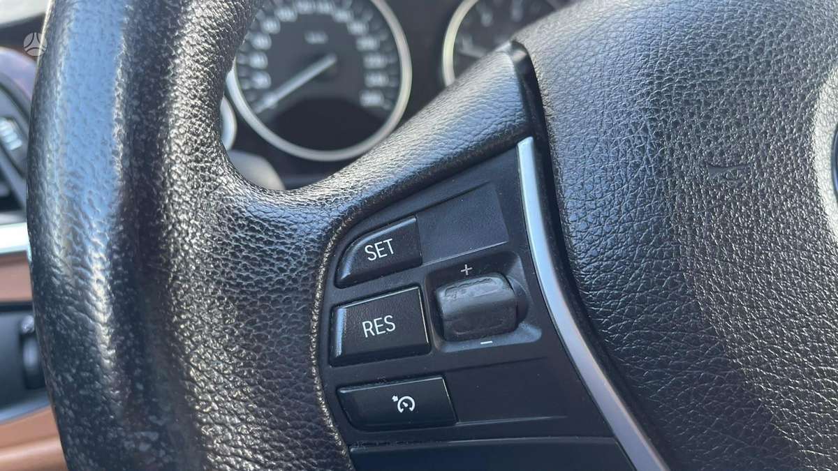 BMW 320, 2.0 l., Седан