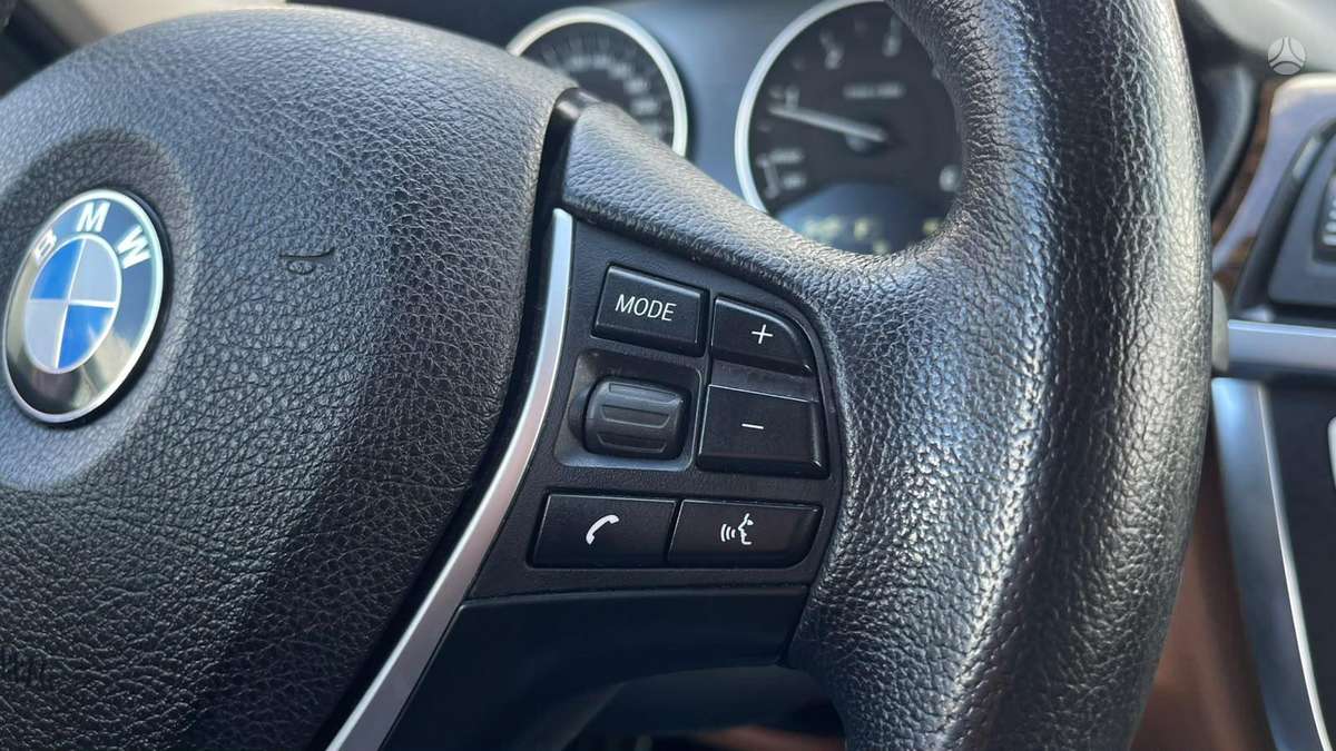 BMW 320, 2.0 l., Седан