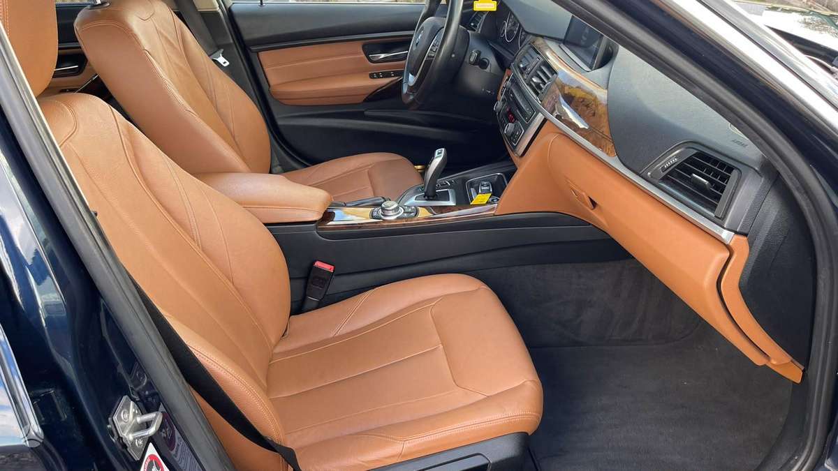 BMW 320, 2.0 l., Седан