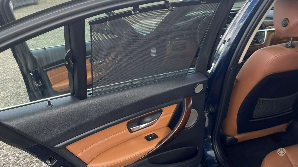 BMW 320, 2.0 l., Седан