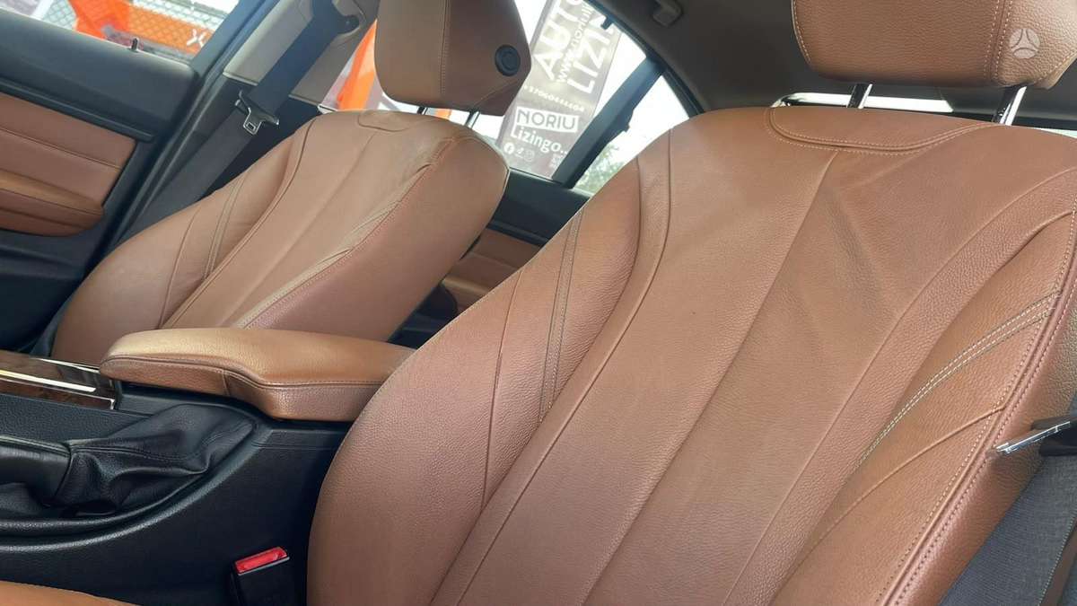 BMW 320, 2.0 l., Седан