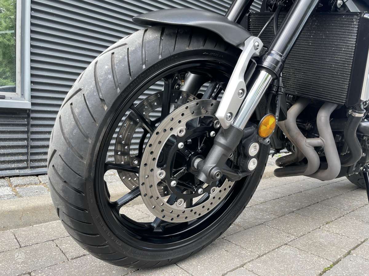 Yamaha XSR 900cc, street / classic
