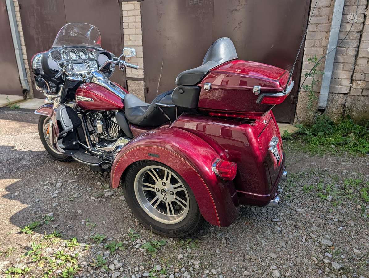 Harley-Davidson Tri Glide Ultra Classic 1690cc, trikes