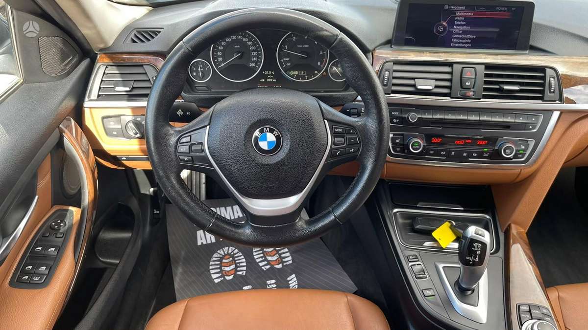 BMW 320, 2.0 l., Седан