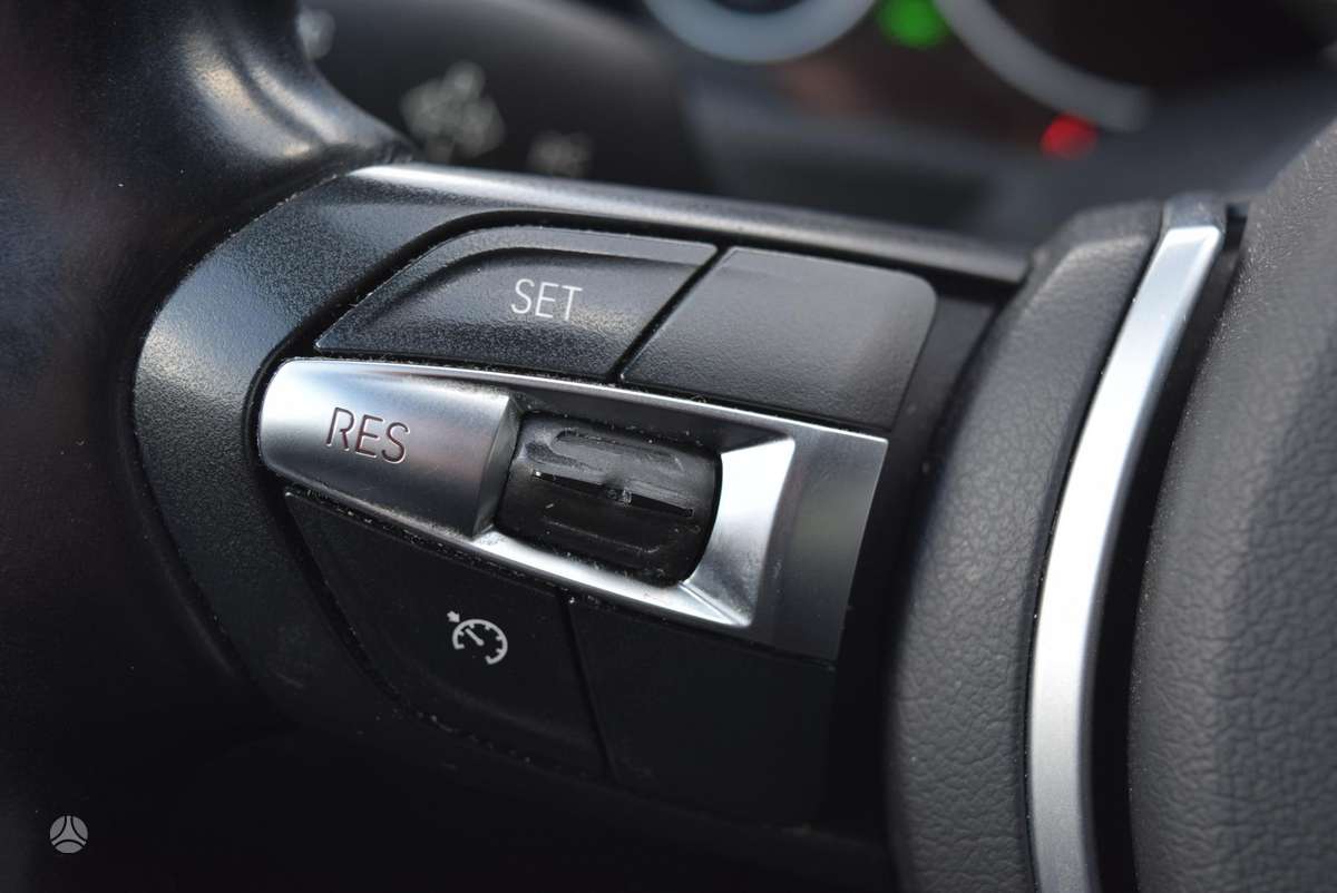 BMW 320, 2.0 l., sedanas