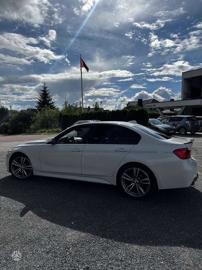 BMW 328, 2.0 l., Седан