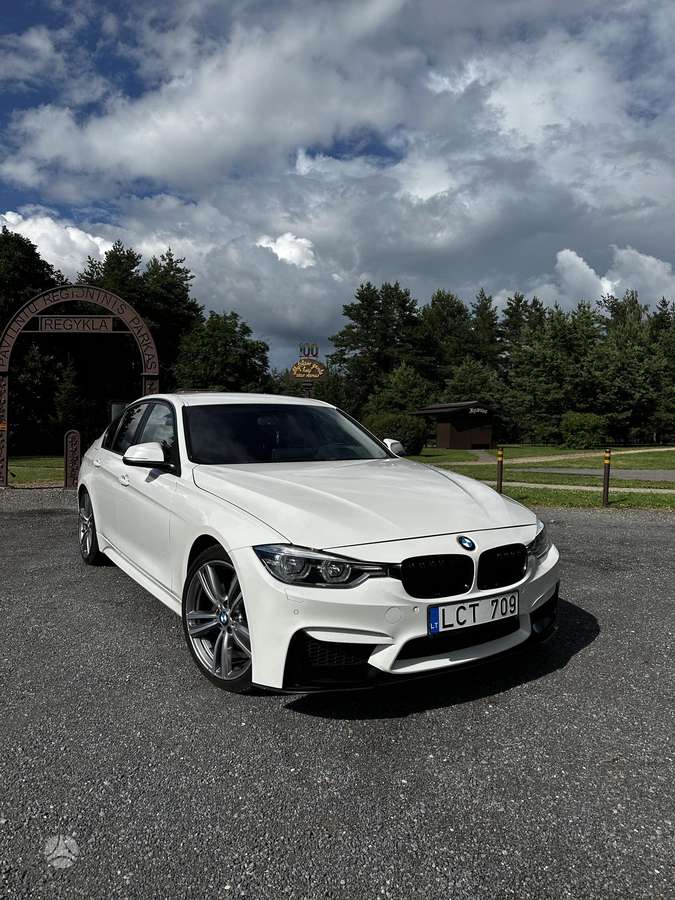 BMW 328, 2.0 l., Седан