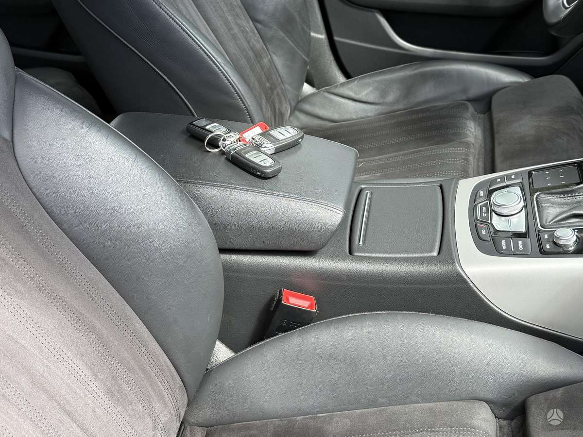 Audi A6, 2.0 l., universalas