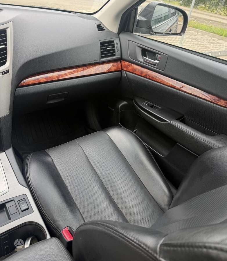 Subaru Outback, 3.6 l., Универсал