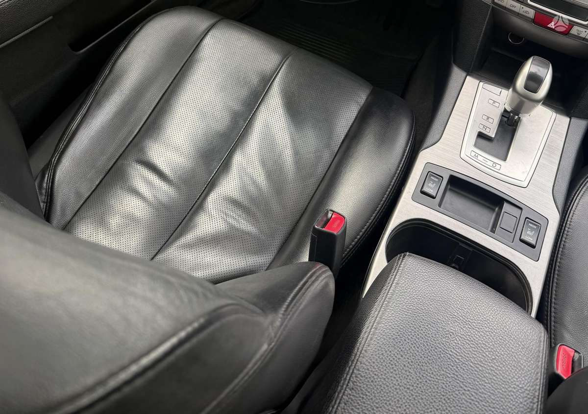 Subaru Outback, 3.6 l., Универсал