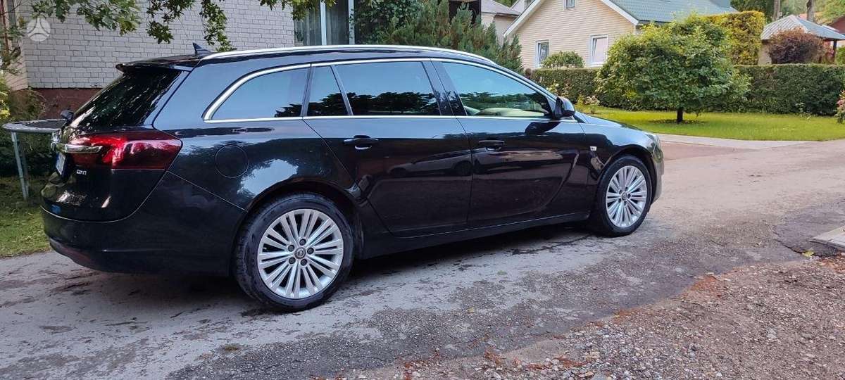 Opel Insignia, 2.0 l., wagon