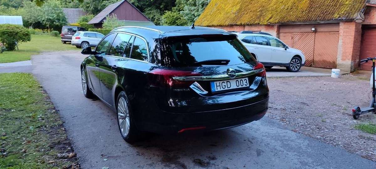 Opel Insignia, 2.0 l., wagon