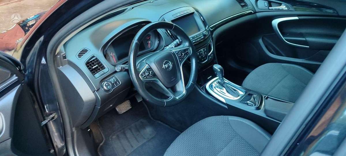 Opel Insignia, 2.0 l., wagon
