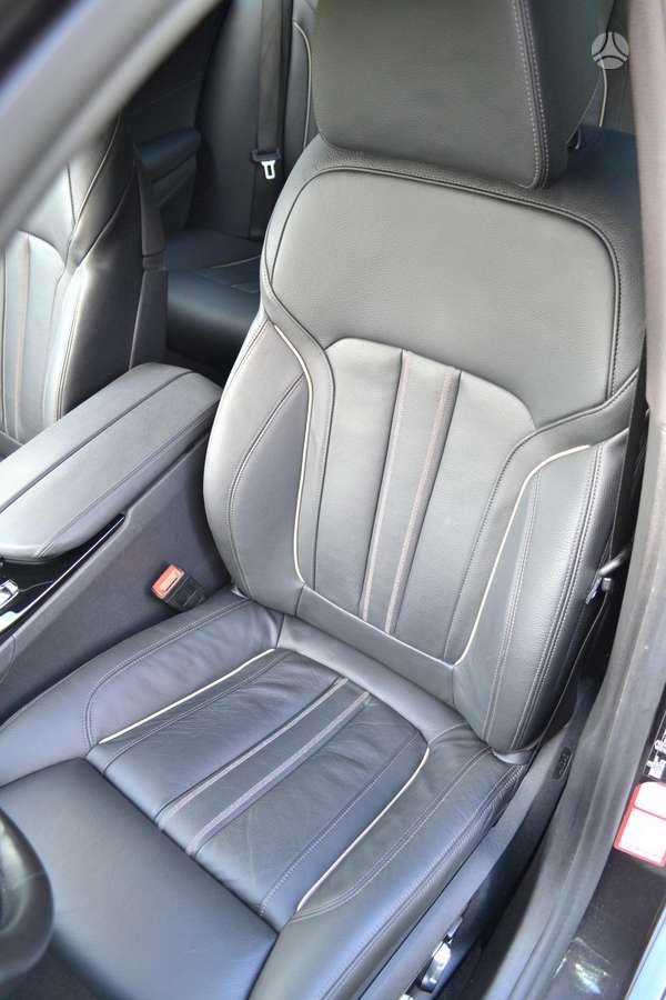 BMW 520, 2.0 l., wagon