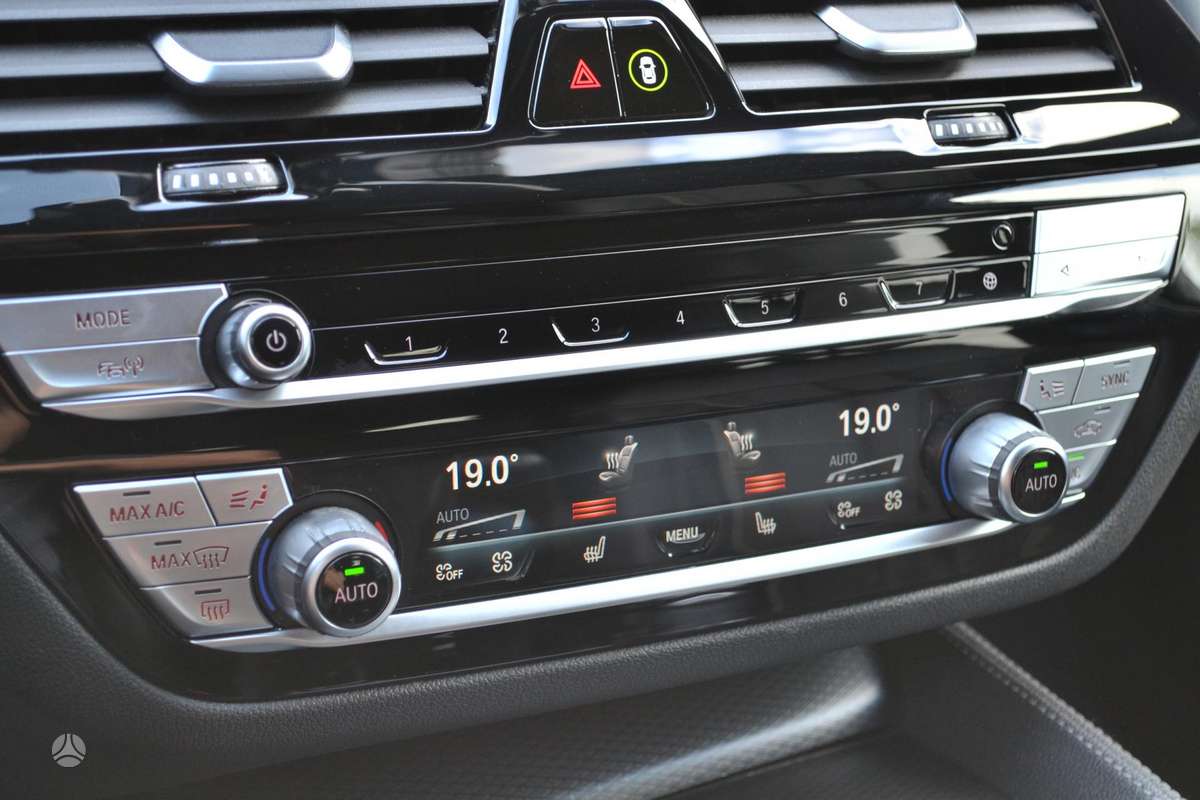 BMW 520, 2.0 l., wagon