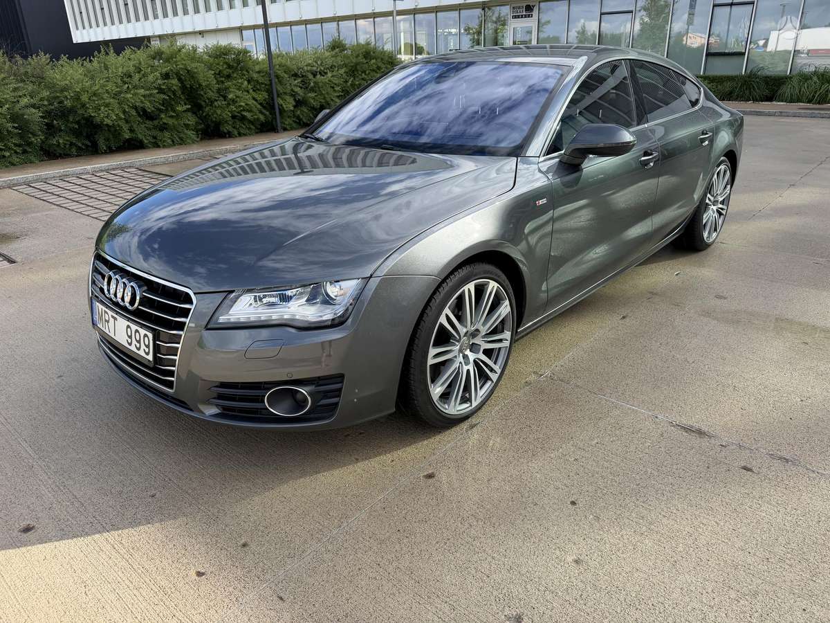 Audi A7, 3.0 l., saloon / sedan