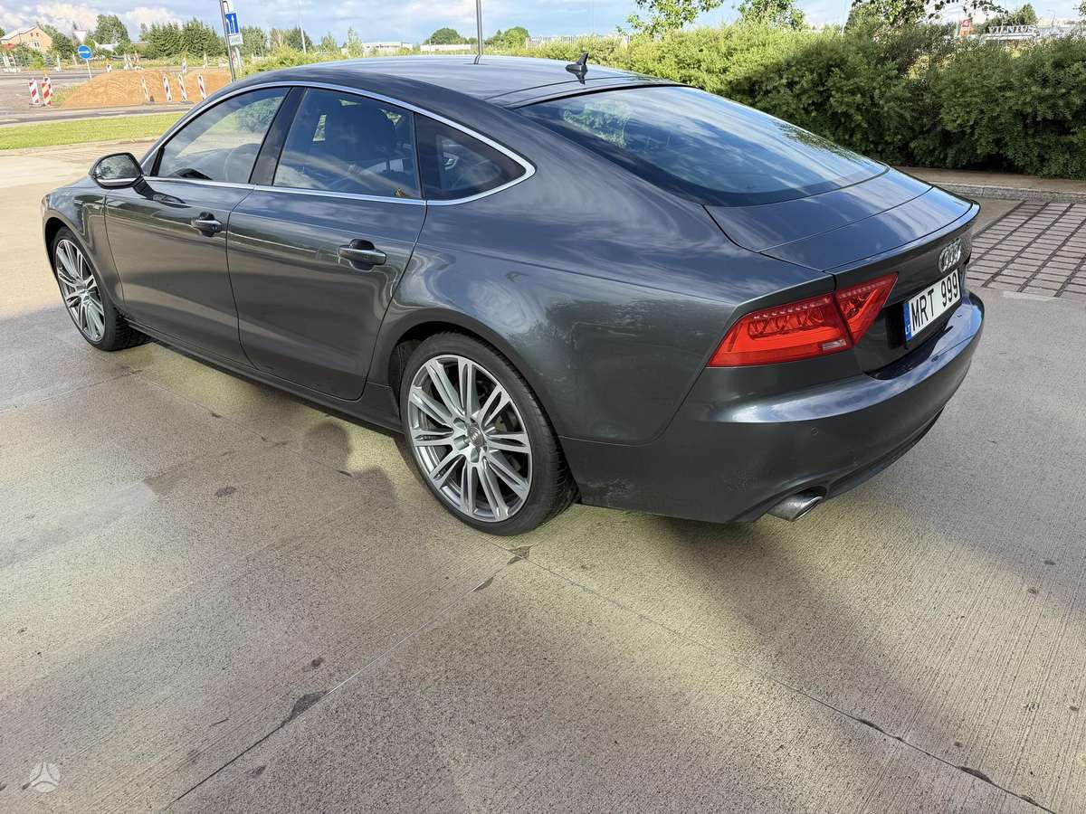 Audi A7, 3.0 l., saloon / sedan