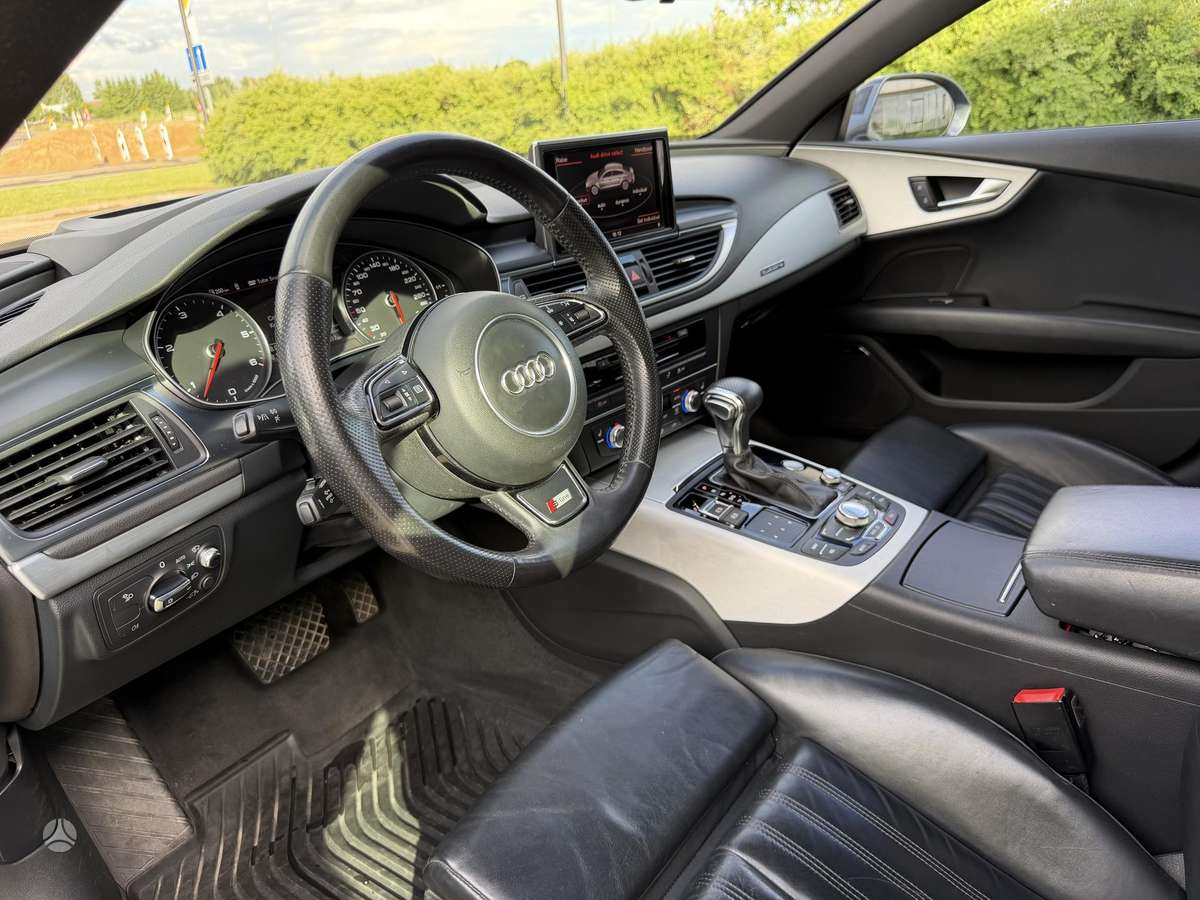 Audi A7, 3.0 l., Седан