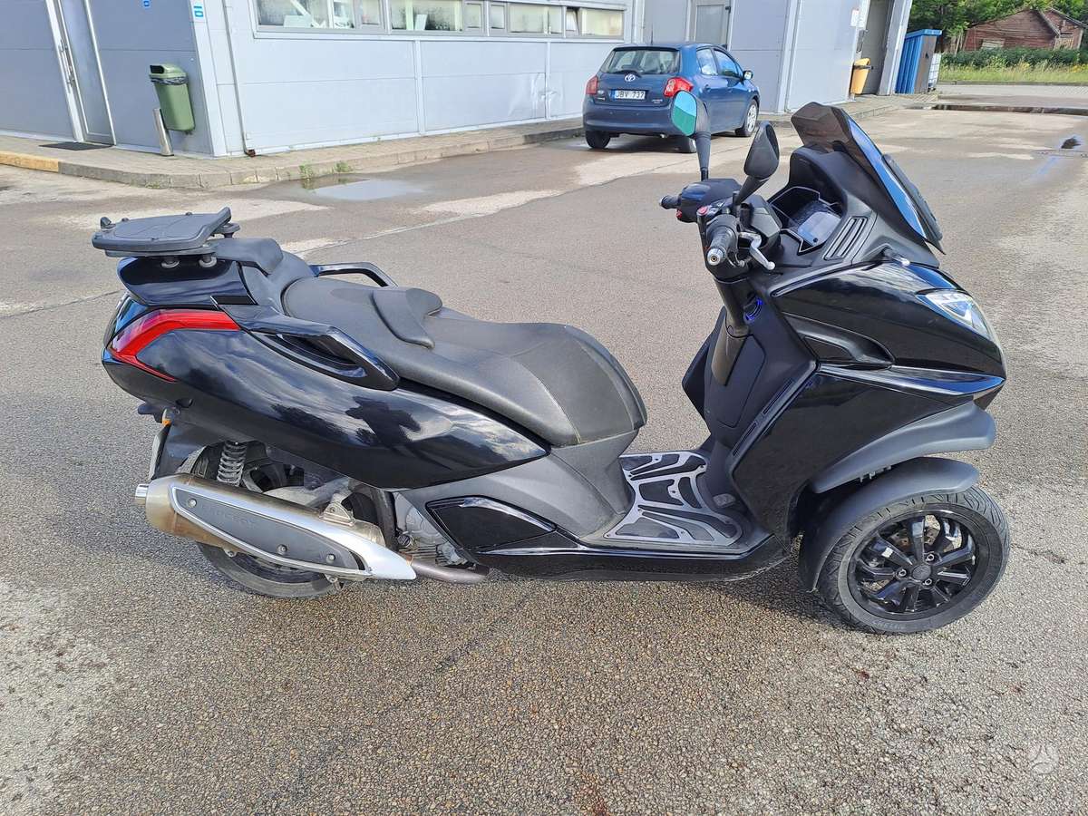 Peugeot Metropolis 400cc, трициклы