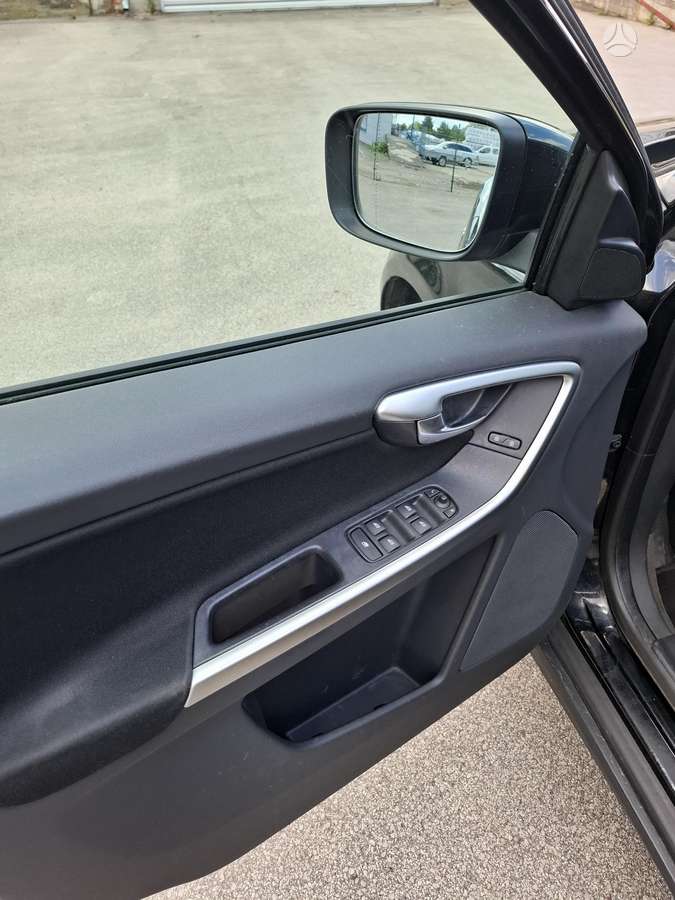 Volvo XC60 - 5