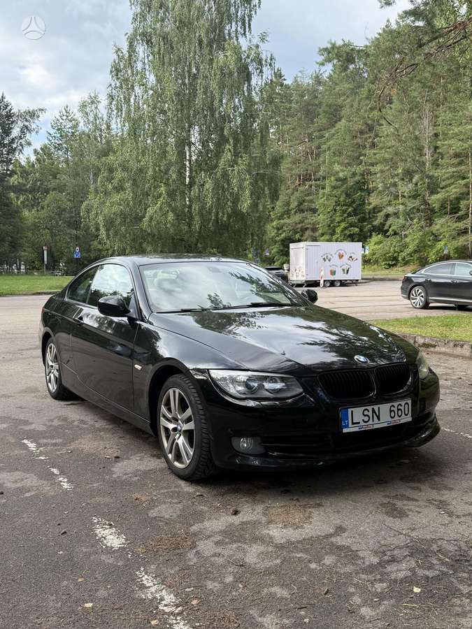 BMW 320, 2.0 l., Купе (coupe)