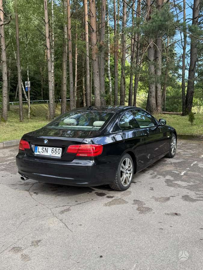 BMW 320, 2.0 l., Купе (coupe)