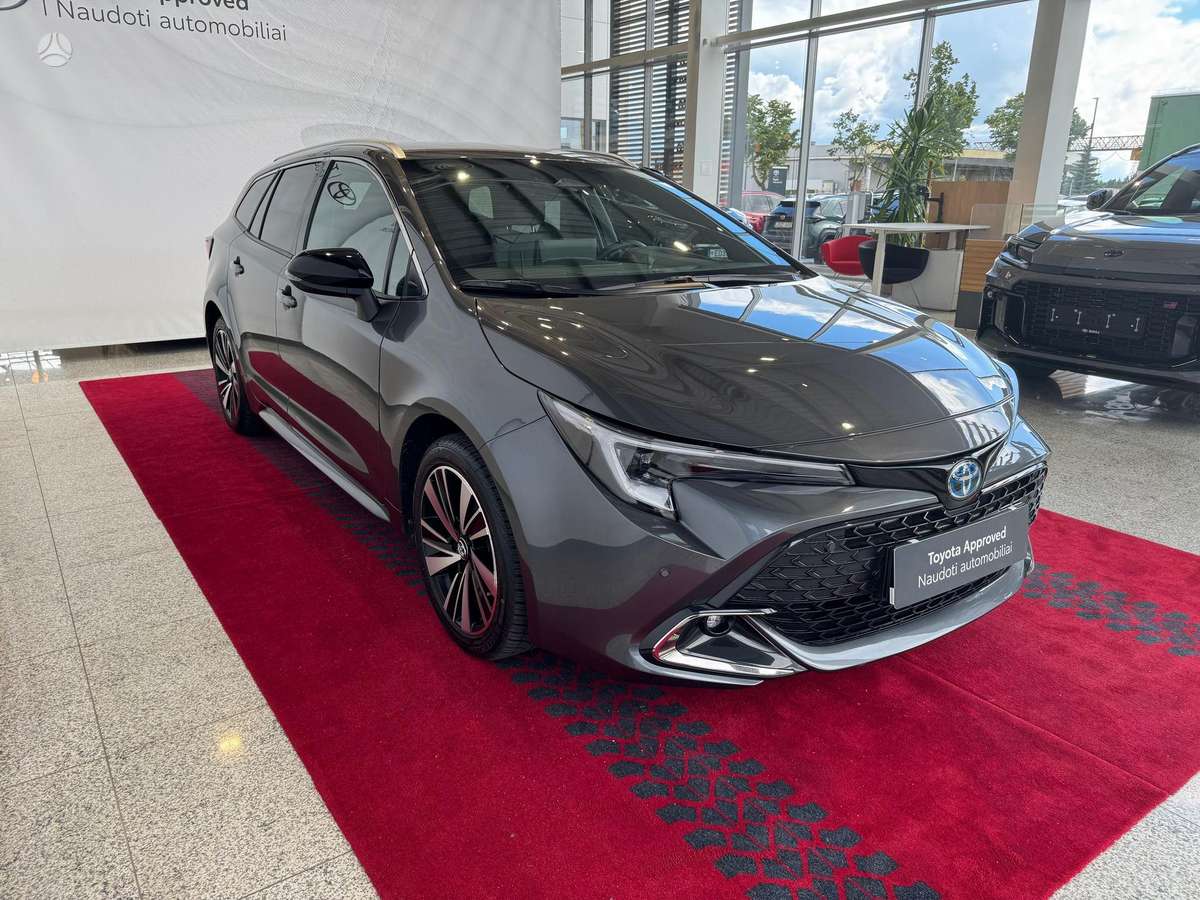 Toyota Corolla - 2