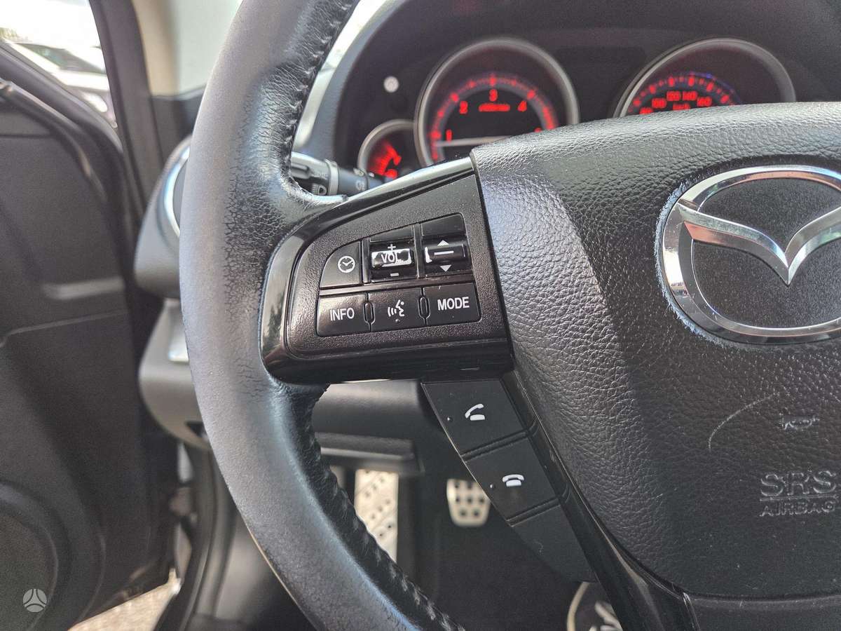 Mazda 6, 2.2 l., universalas