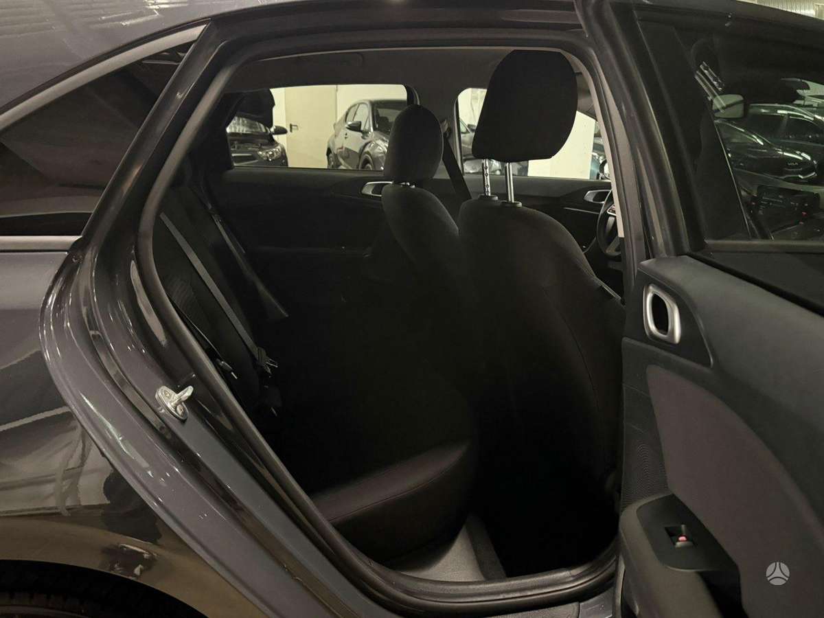 Kia Ceed, 1.0 l., Хэтчбек
