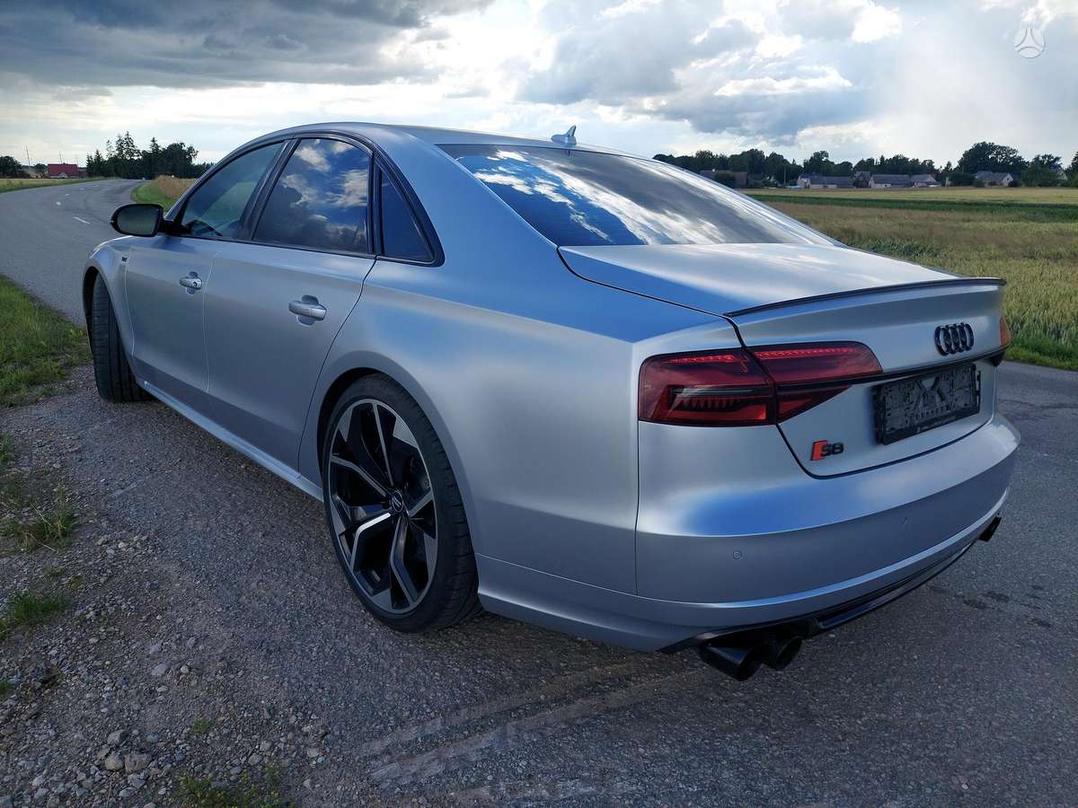 Audi S8, 4.0 l., saloon / sedan