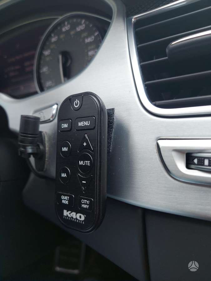 Audi S8, 4.0 l., saloon / sedan