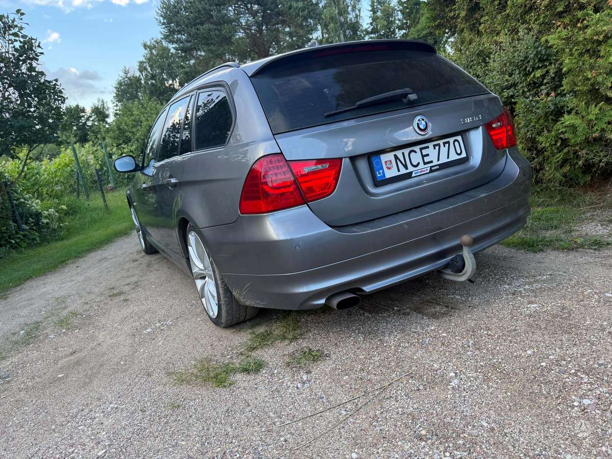 BMW 318, 2.0 l., Универсал