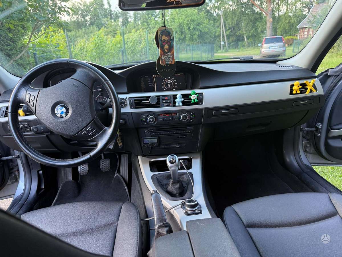 BMW 318, 2.0 l., Универсал