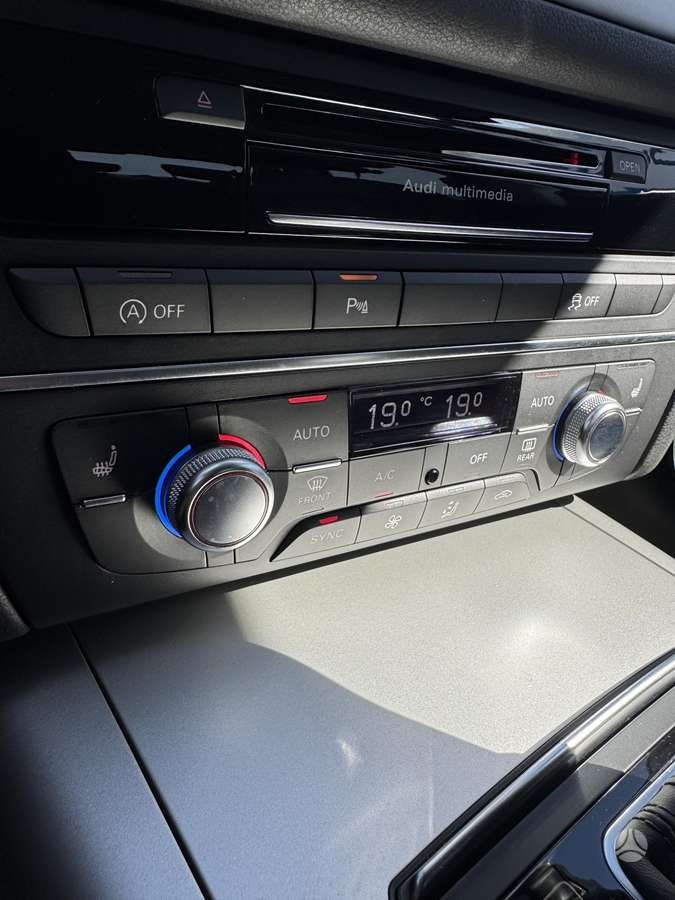 Audi A6, 3.0 l., sedanas
